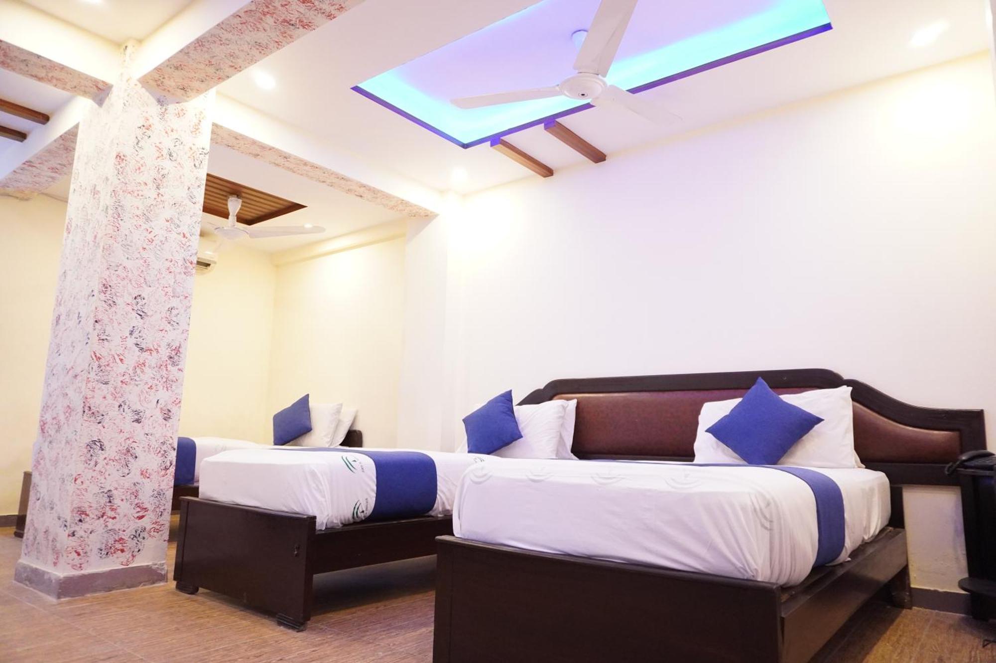 National Hotel Lahore Eksteriør bilde