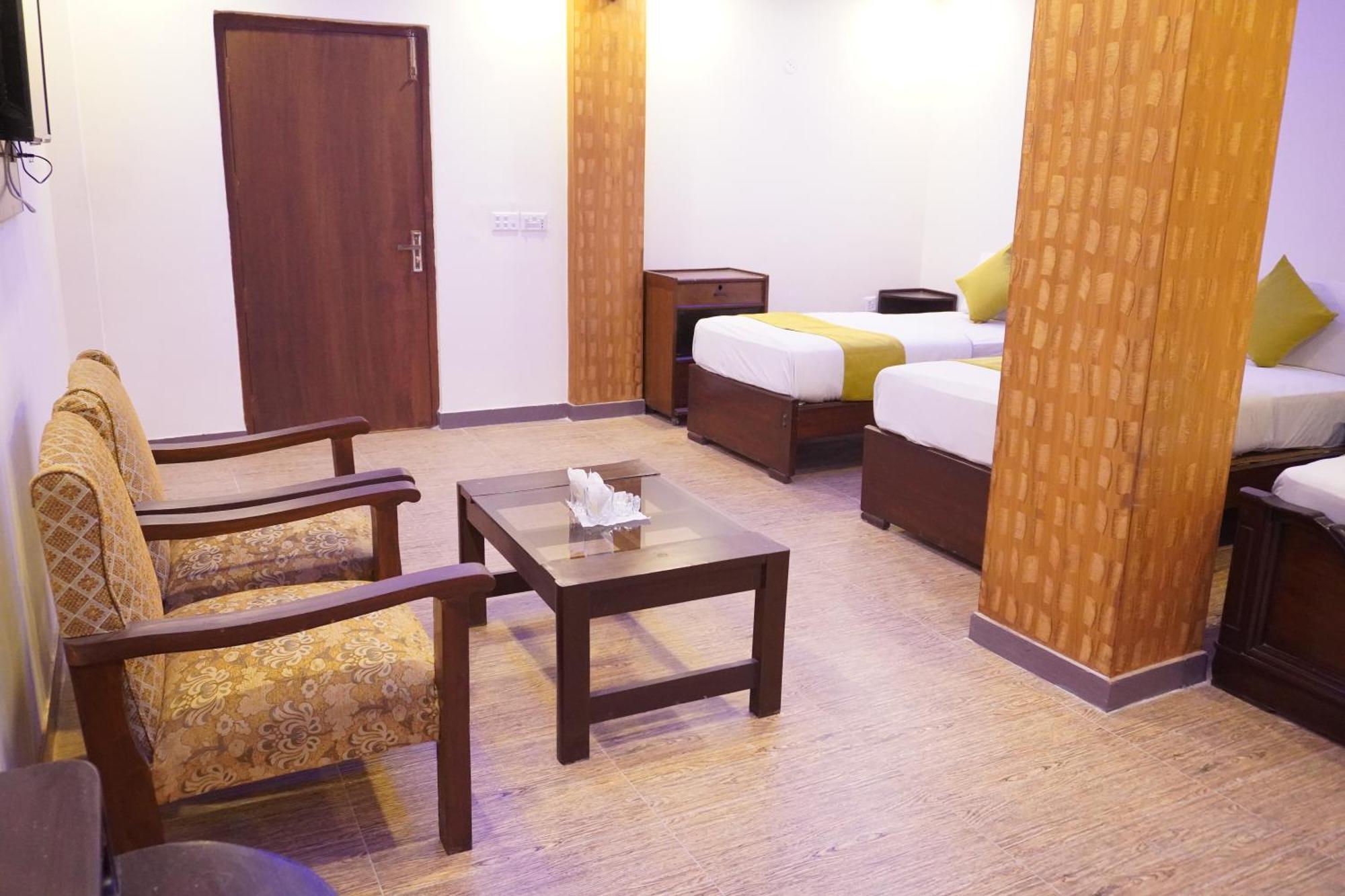 National Hotel Lahore Eksteriør bilde