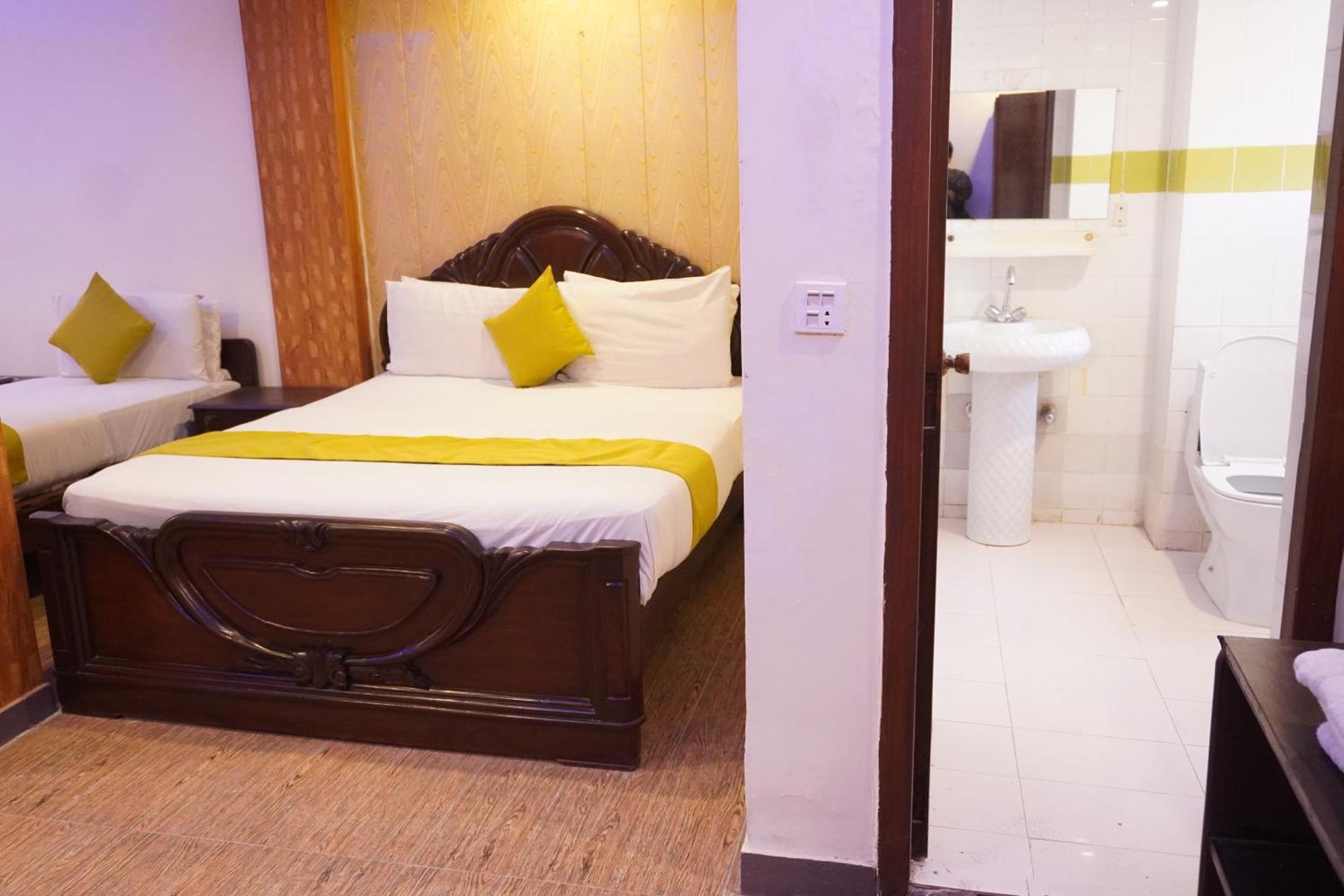 National Hotel Lahore Eksteriør bilde