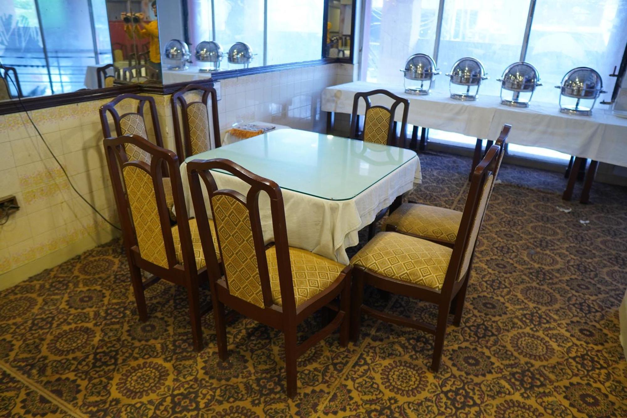 National Hotel Lahore Eksteriør bilde